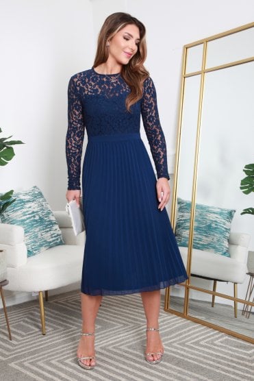 Long Sleeve Lace Pleated Dress