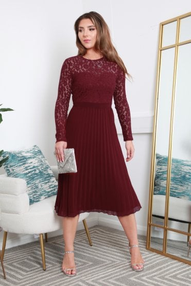 Long Sleeve Lace Pleated Dress